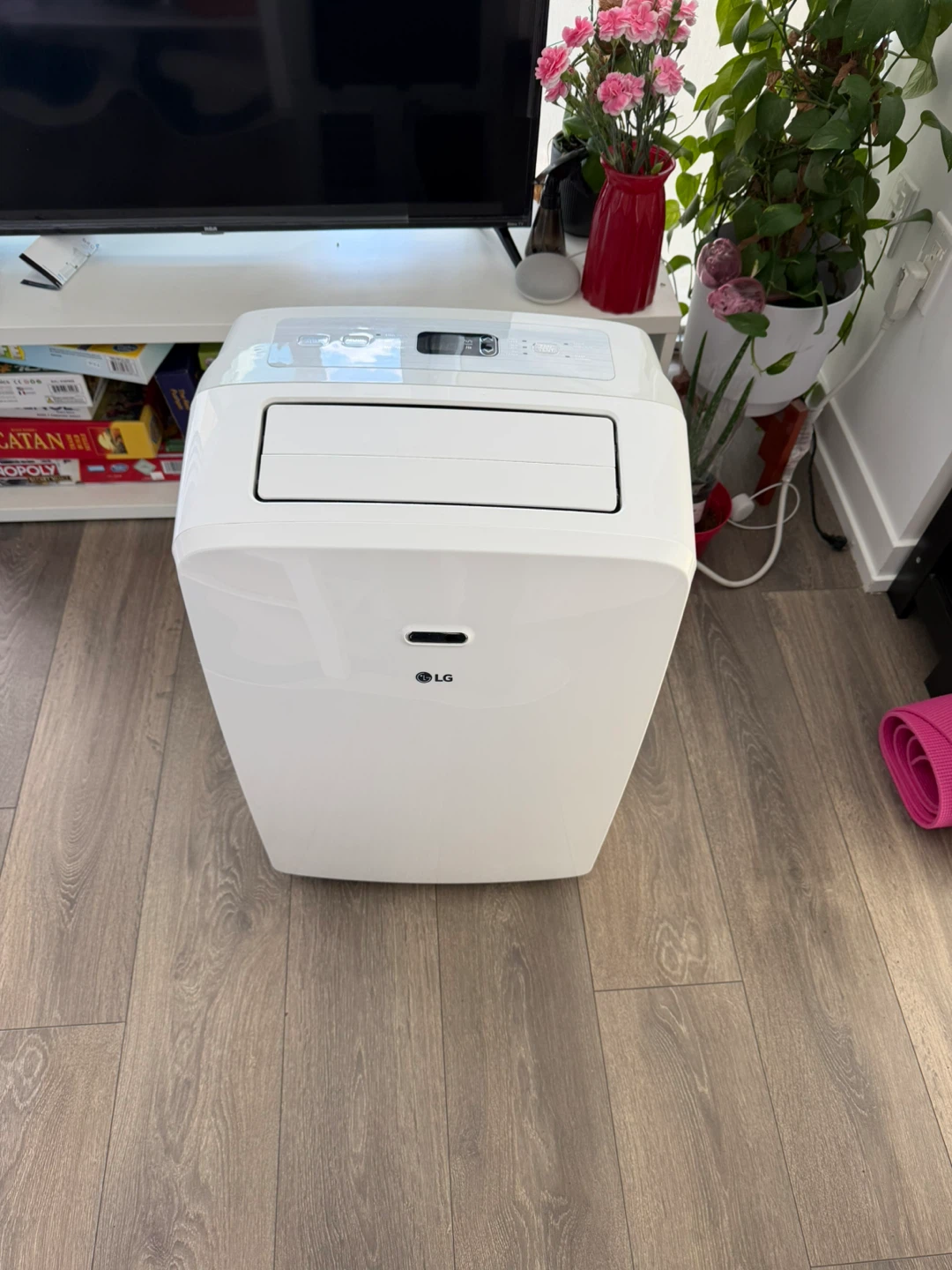 LG Portable Air Conditioner 10000 BTU