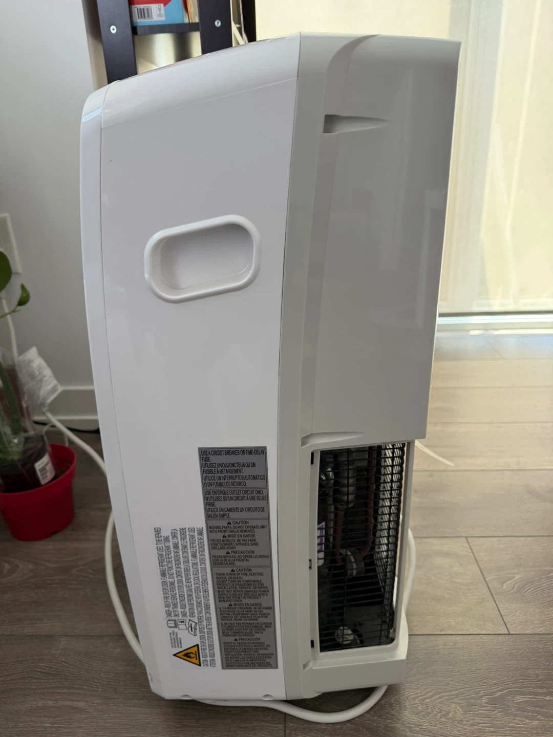 LG Portable Air Conditioner 10000 BTU - photo 5