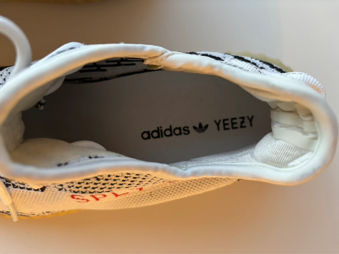 Adidas Yeezy Boost 350 V2 Zebra - photo 4