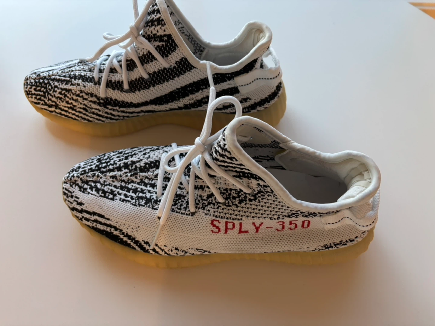 Adidas Yeezy Boost 350 V2 Zebra - photo 3