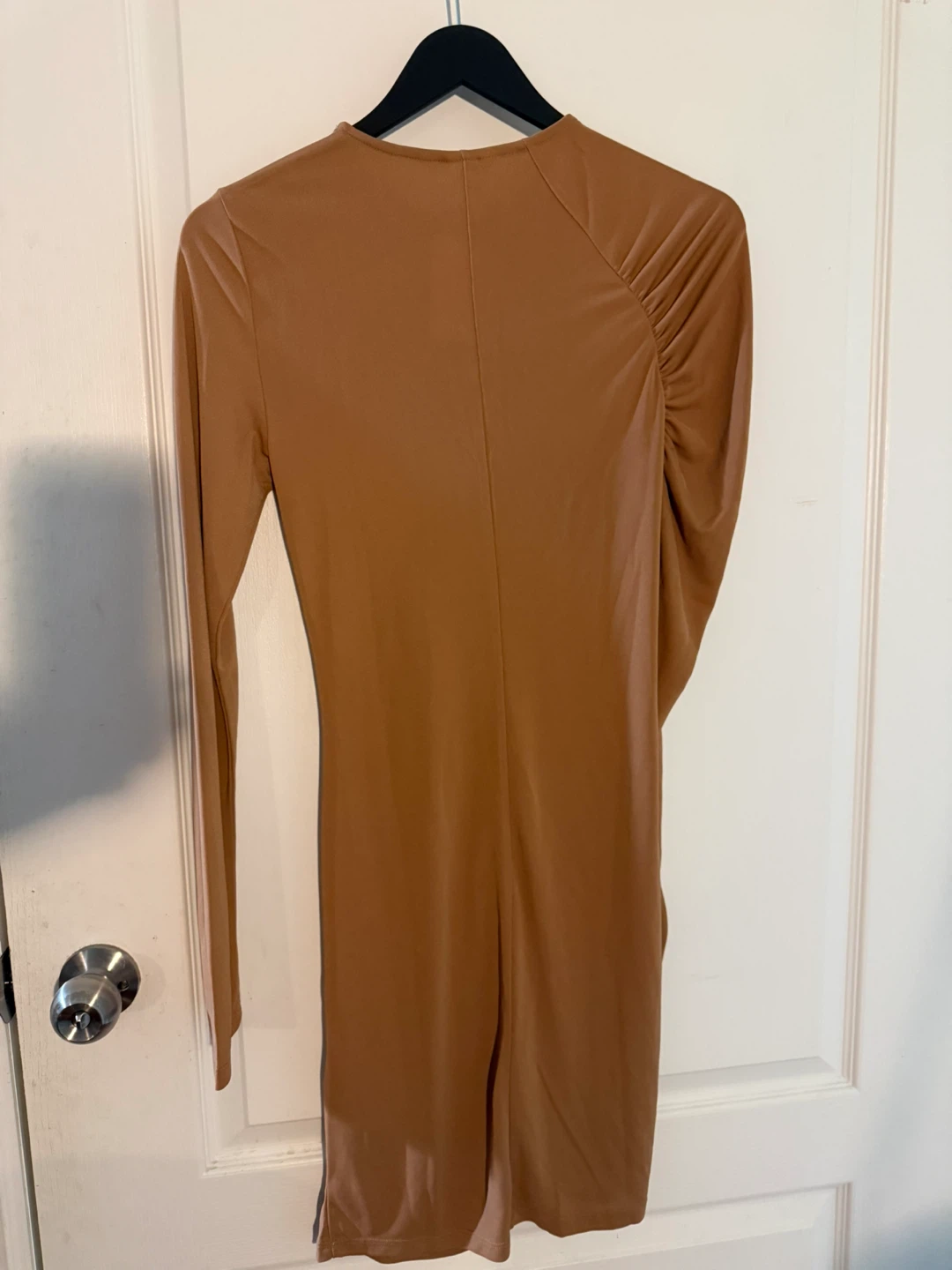 H&M Brown Ruched Long Sleeve Dress - photo 2