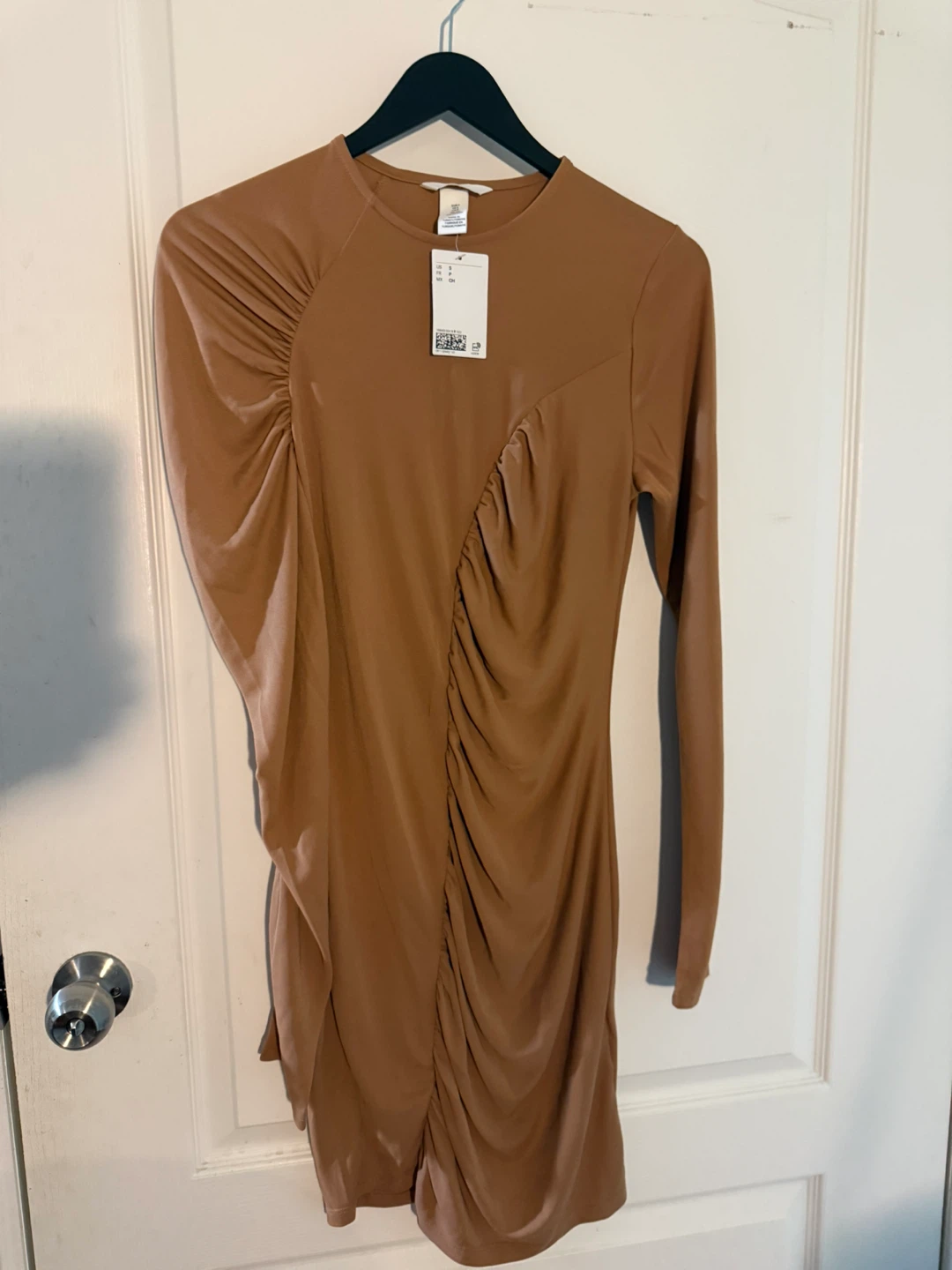 H&M Brown Ruched Long Sleeve Dress