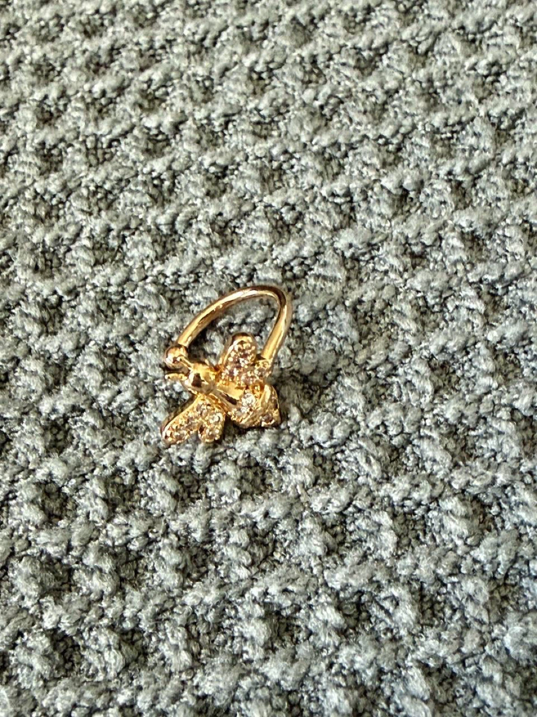Crystal Bee Ear Cuff - photo 4