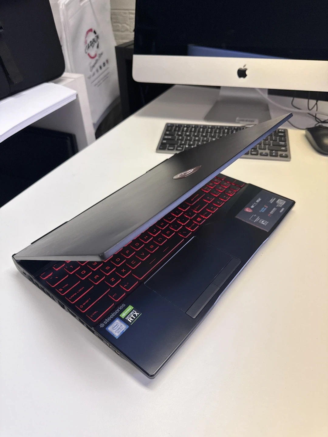 MSi m65  95E Gaming laptop - photo 4