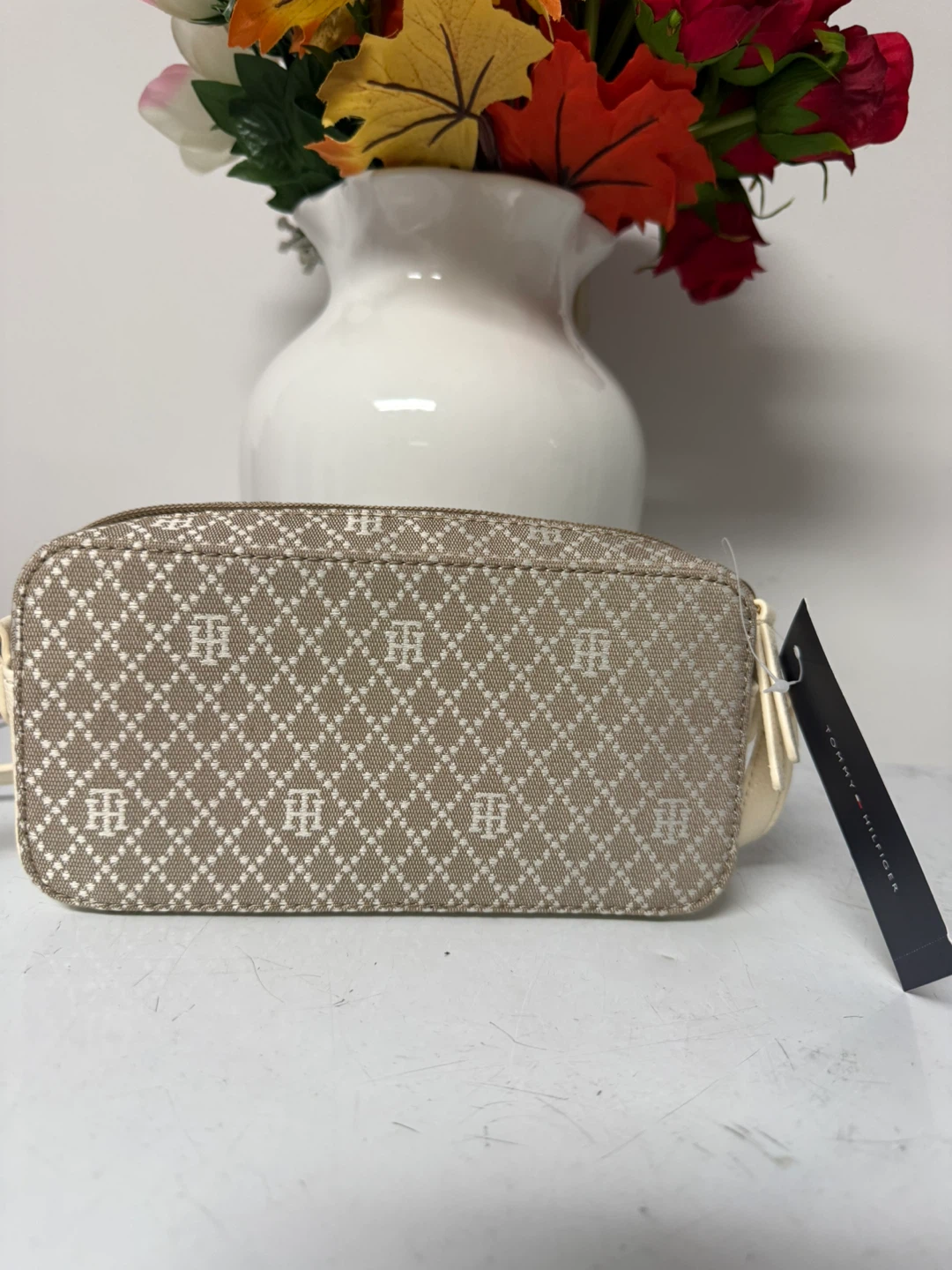 Tommy Hilfiger Crossbody Bag - photo 2