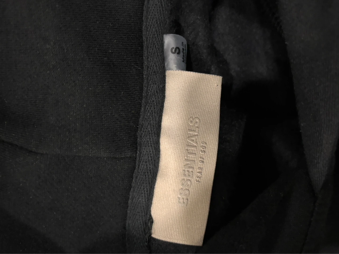Essentials Fear of God Black Hoodie - photo 4