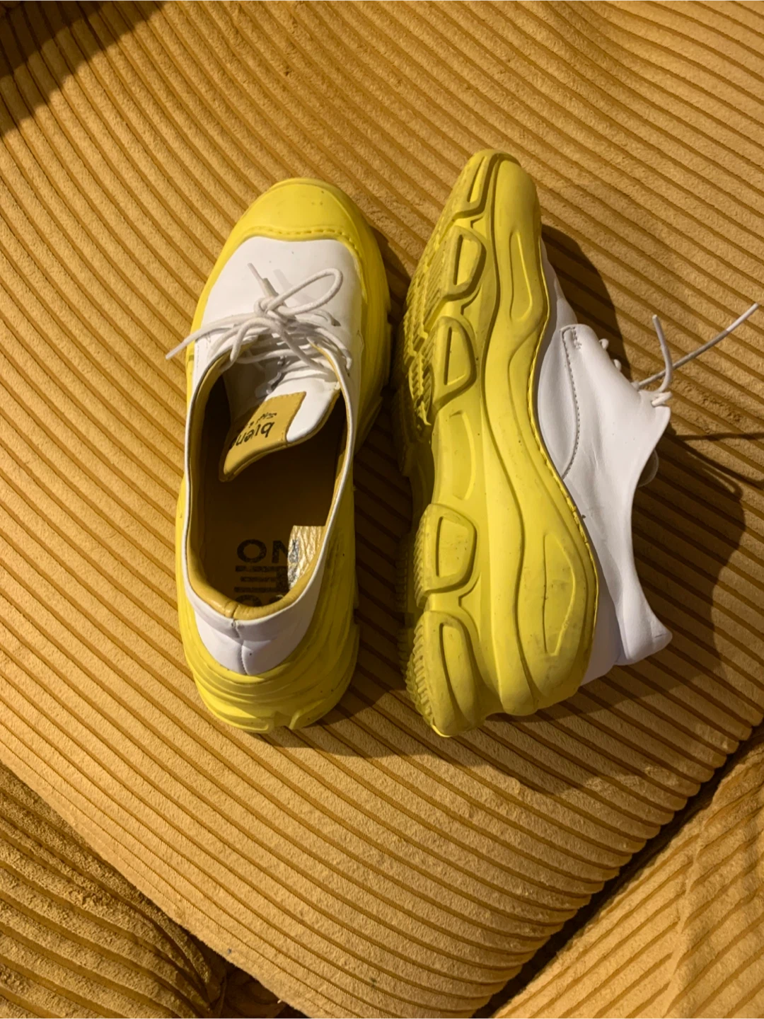 Bueno Shoes White & Yellow Lace-up Sneakers - photo 2