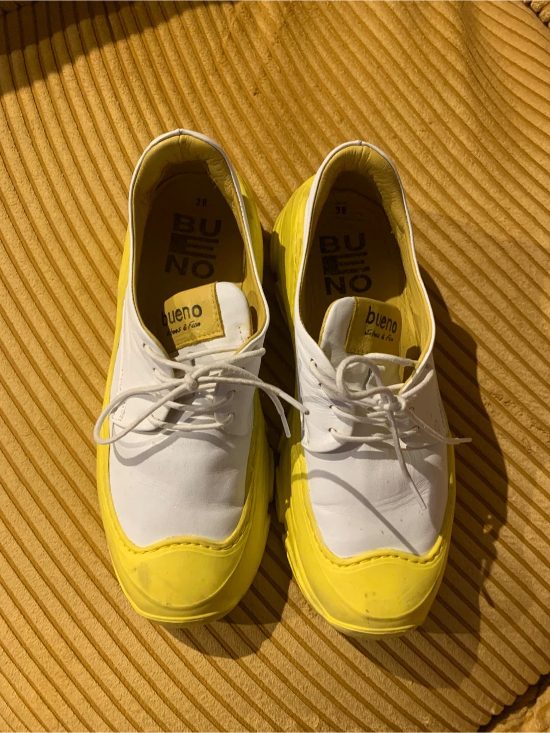 Bueno Shoes White & Yellow Lace-up Sneakers - photo 3