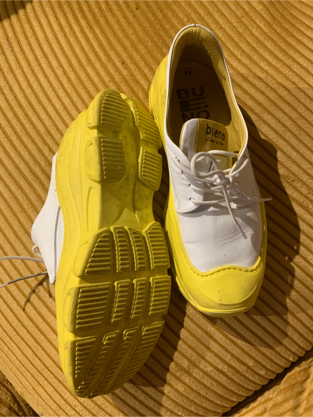 Bueno Shoes White & Yellow Lace-up Sneakers - photo 5