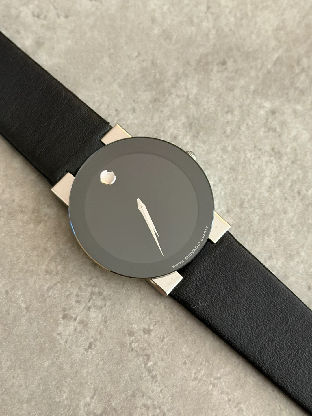 Movado Safiro 31mm Quartz Watch