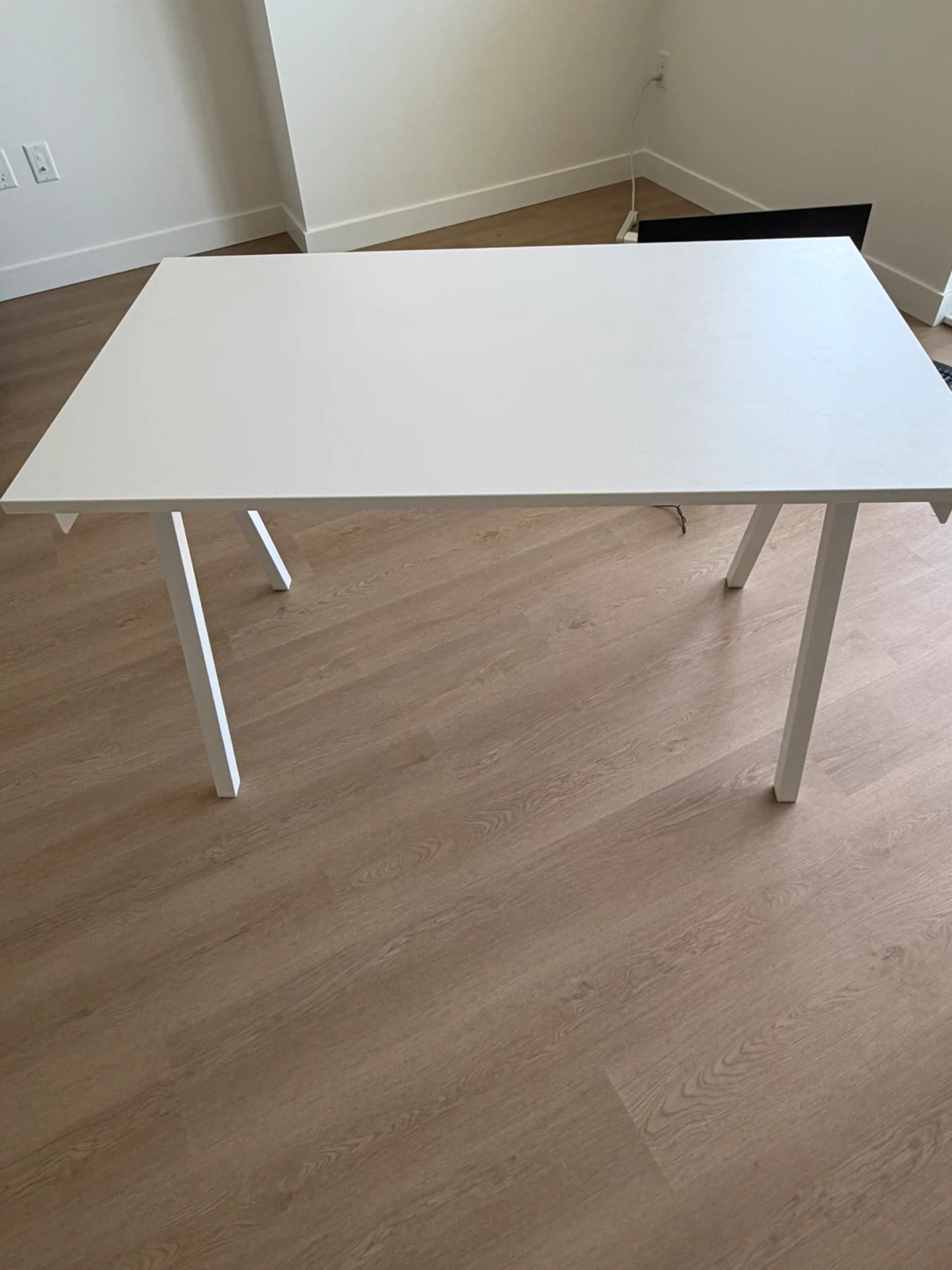 IKEA TROTTEN White Desk - photo 3