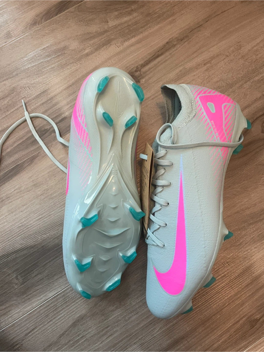 Nike Phantom GX Elite FG Soccer Cleats - photo 4