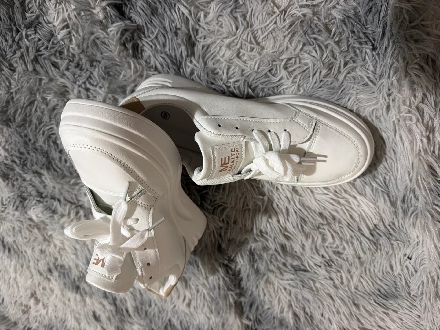 White Sneakers - Size 40 - photo 4