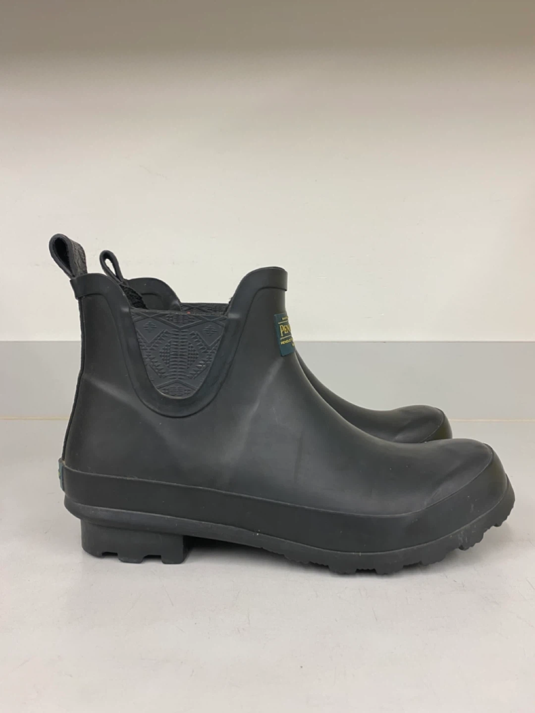 Pendleton Fleece Insulated Rubber Chelsea Rain Boots Women’s - 9 - photo 2