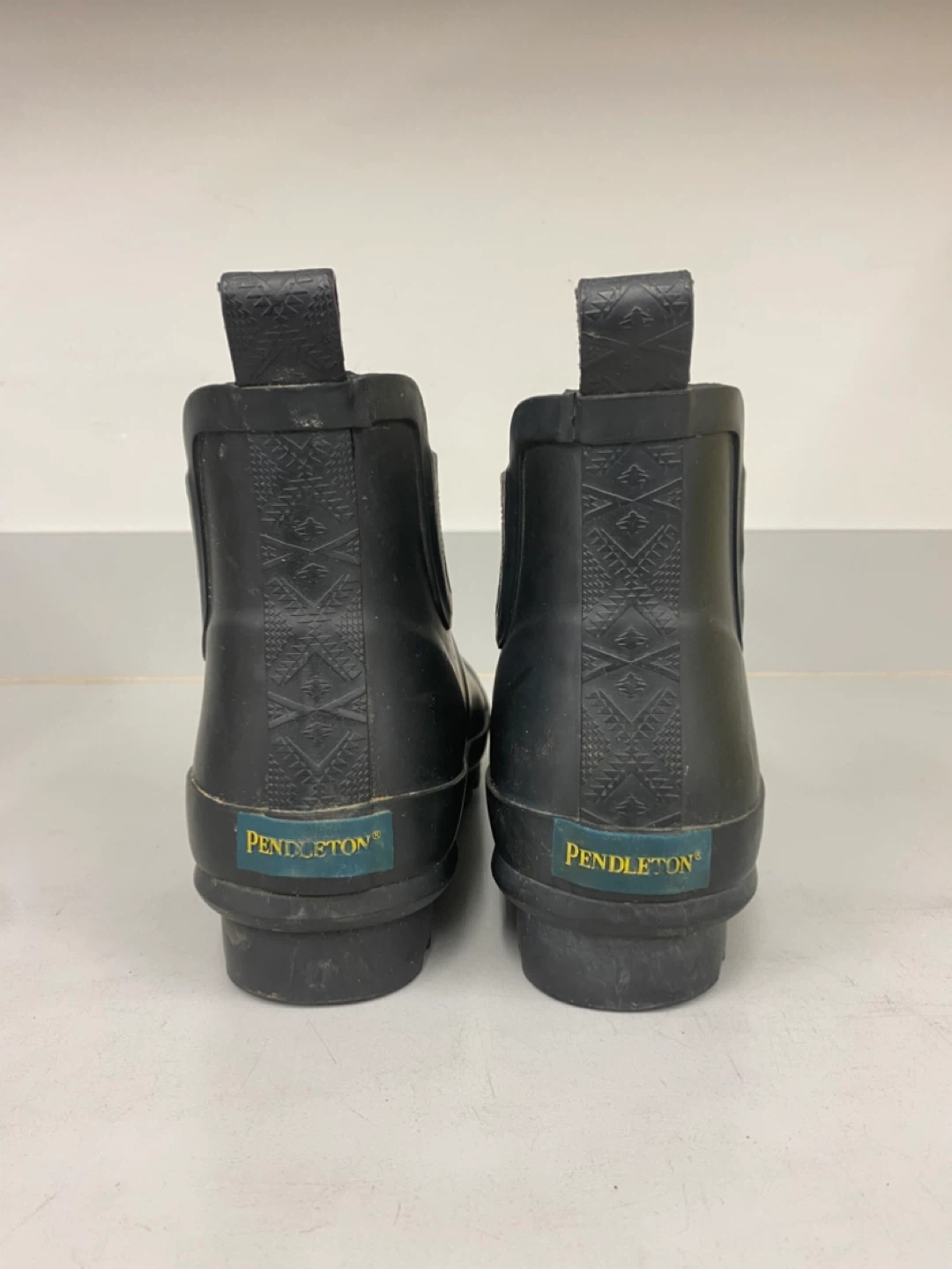Pendleton Fleece Insulated Rubber Chelsea Rain Boots Women’s - 9 - photo 3