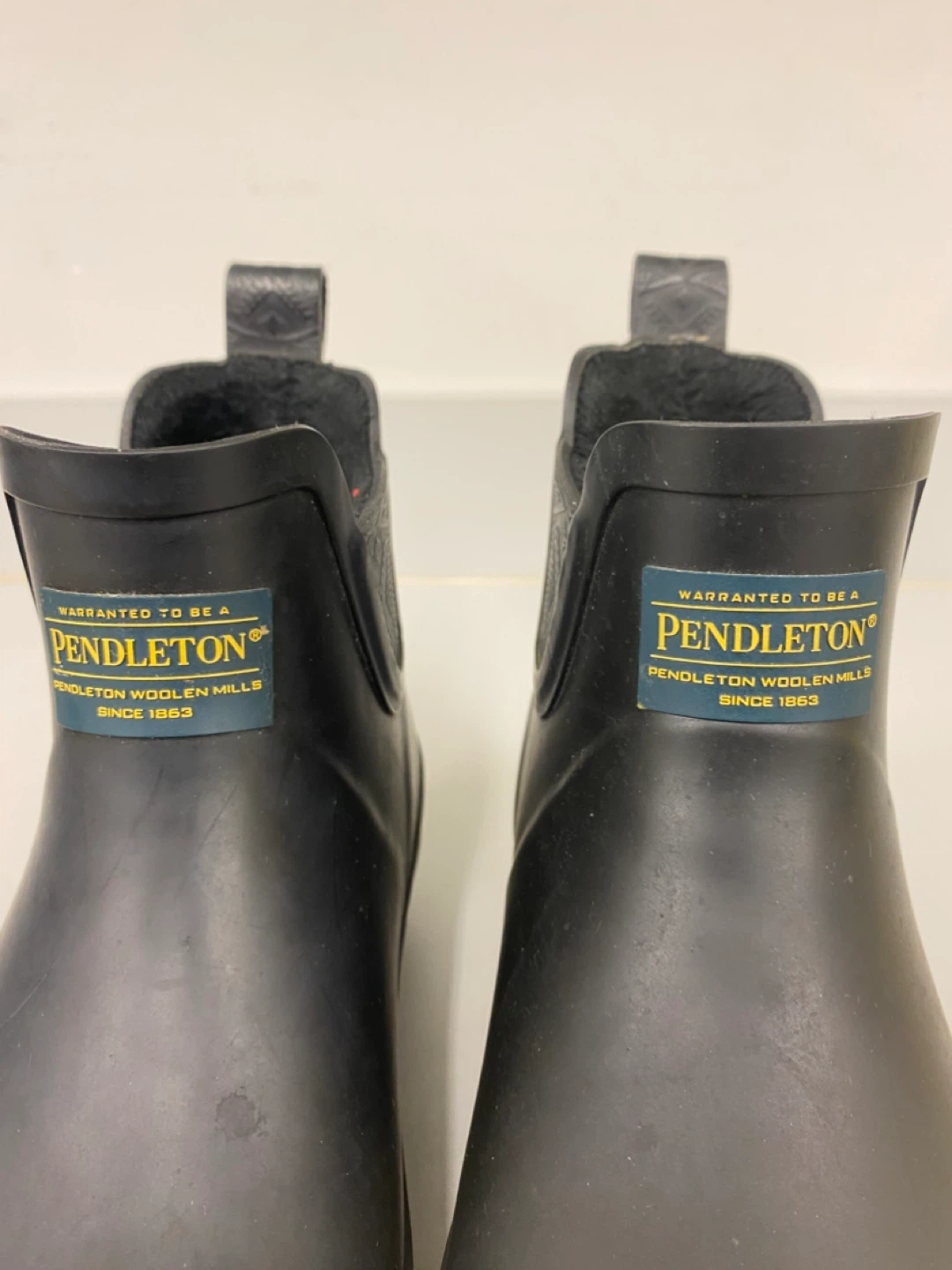 Pendleton Fleece Insulated Rubber Chelsea Rain Boots Women’s - 9