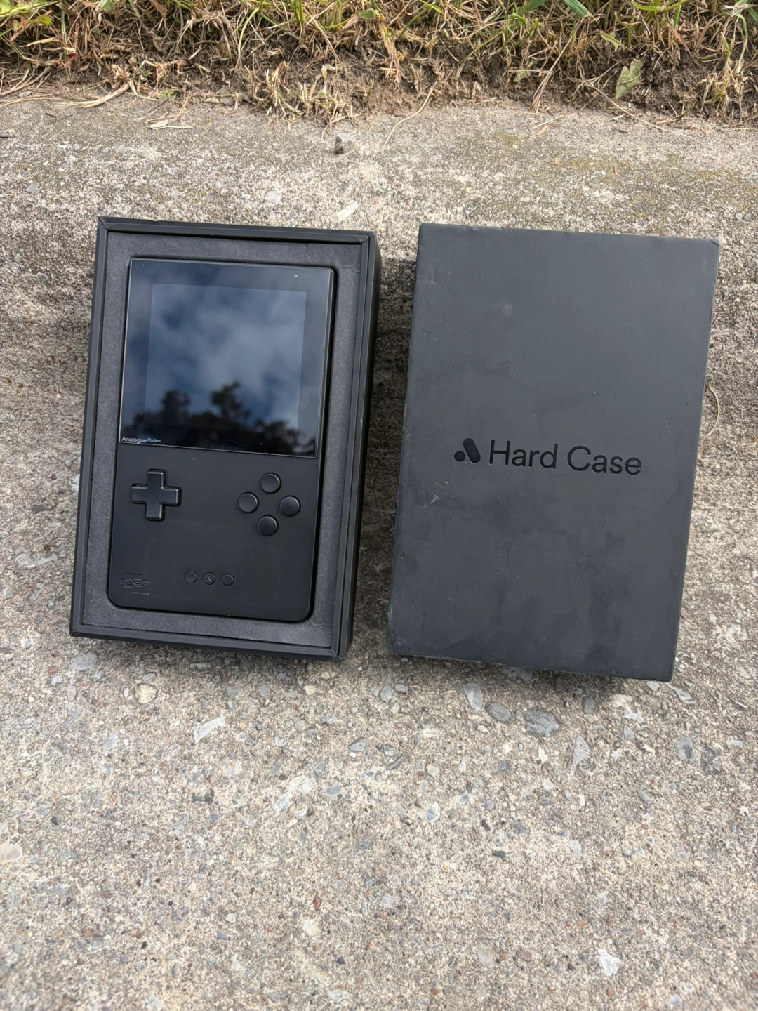 Analogue Pocket Console (Black) with USB-C Cable and Hard Case