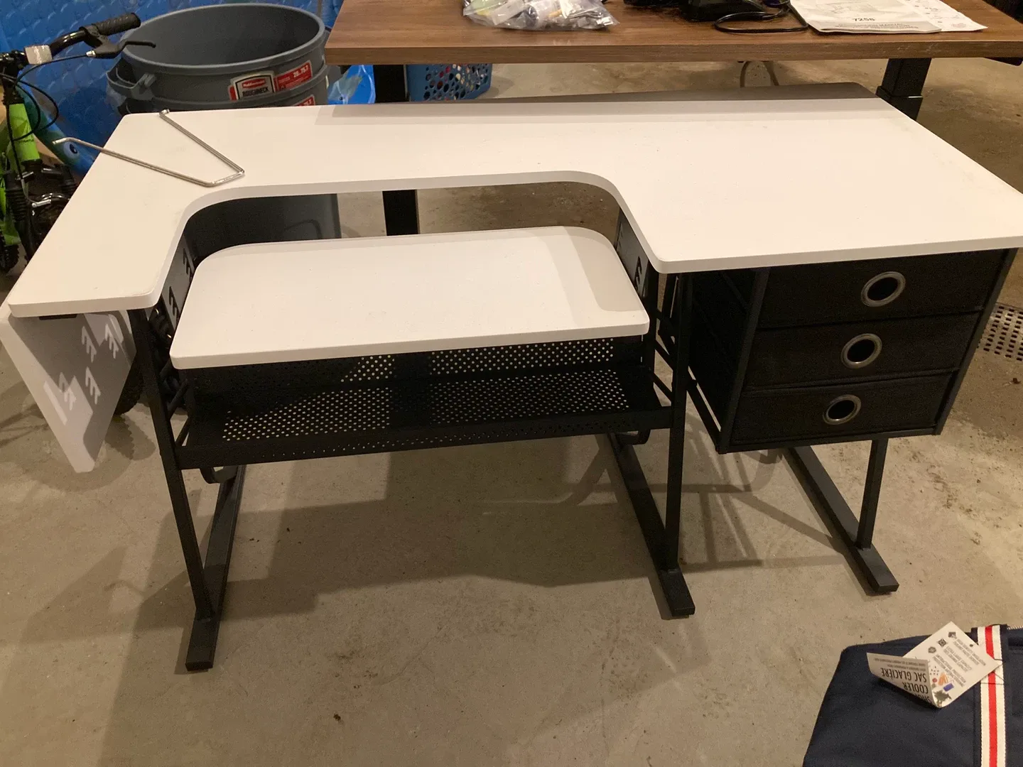 Sewing Desk with Storage Drawers