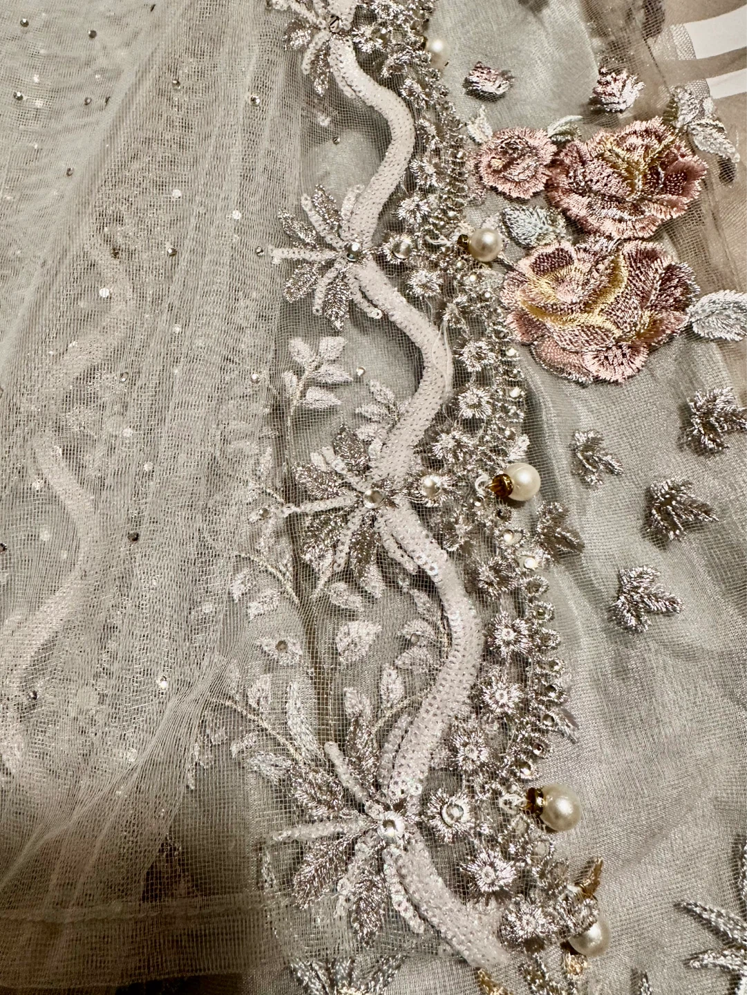Sesena Embroidered Grey Dress with Dupatta - Size S - photo 3
