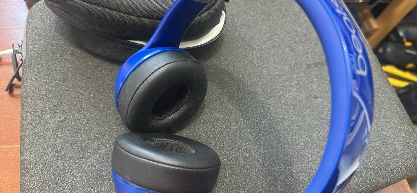 Beats Solo 2 Wireless Headphones - Blue - photo 2