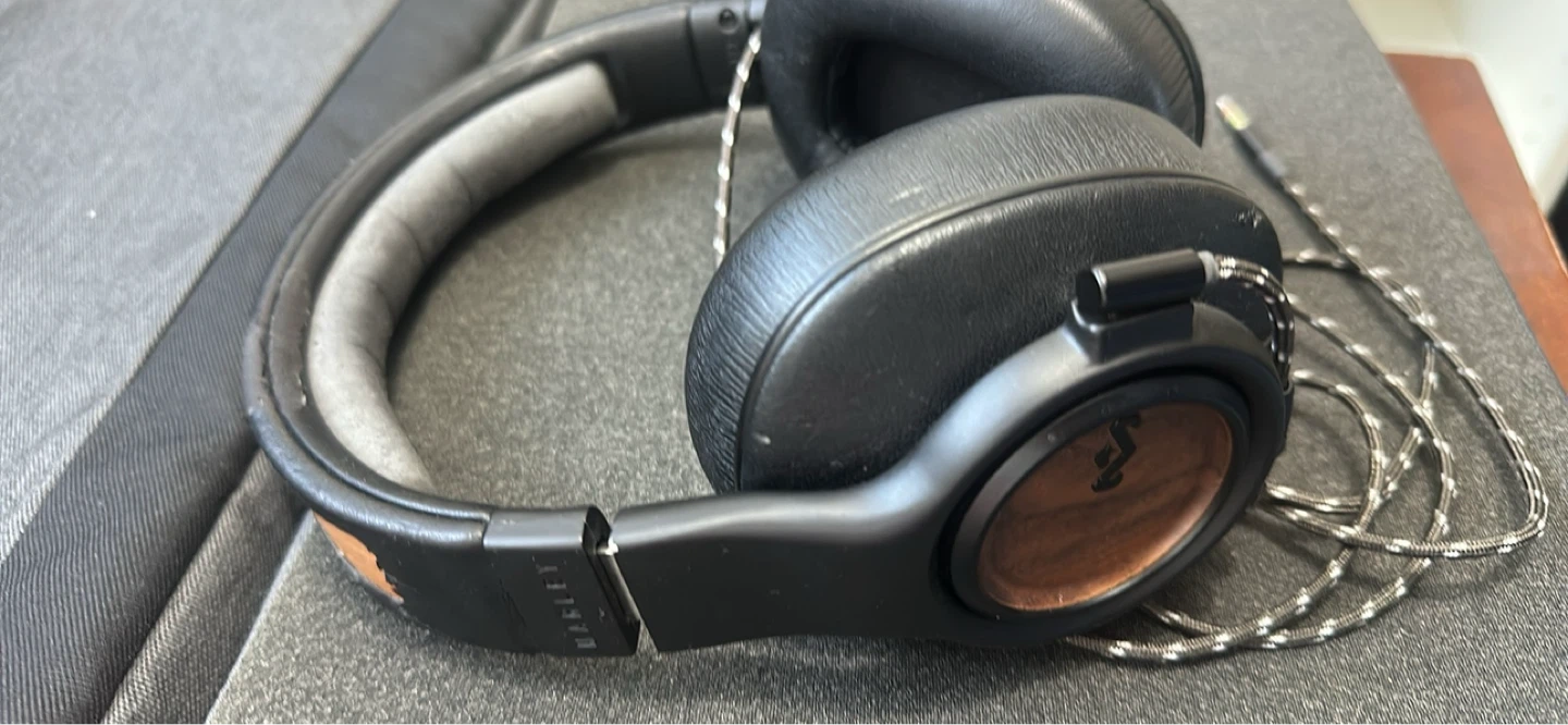 Marley Headphones with Wood Accent