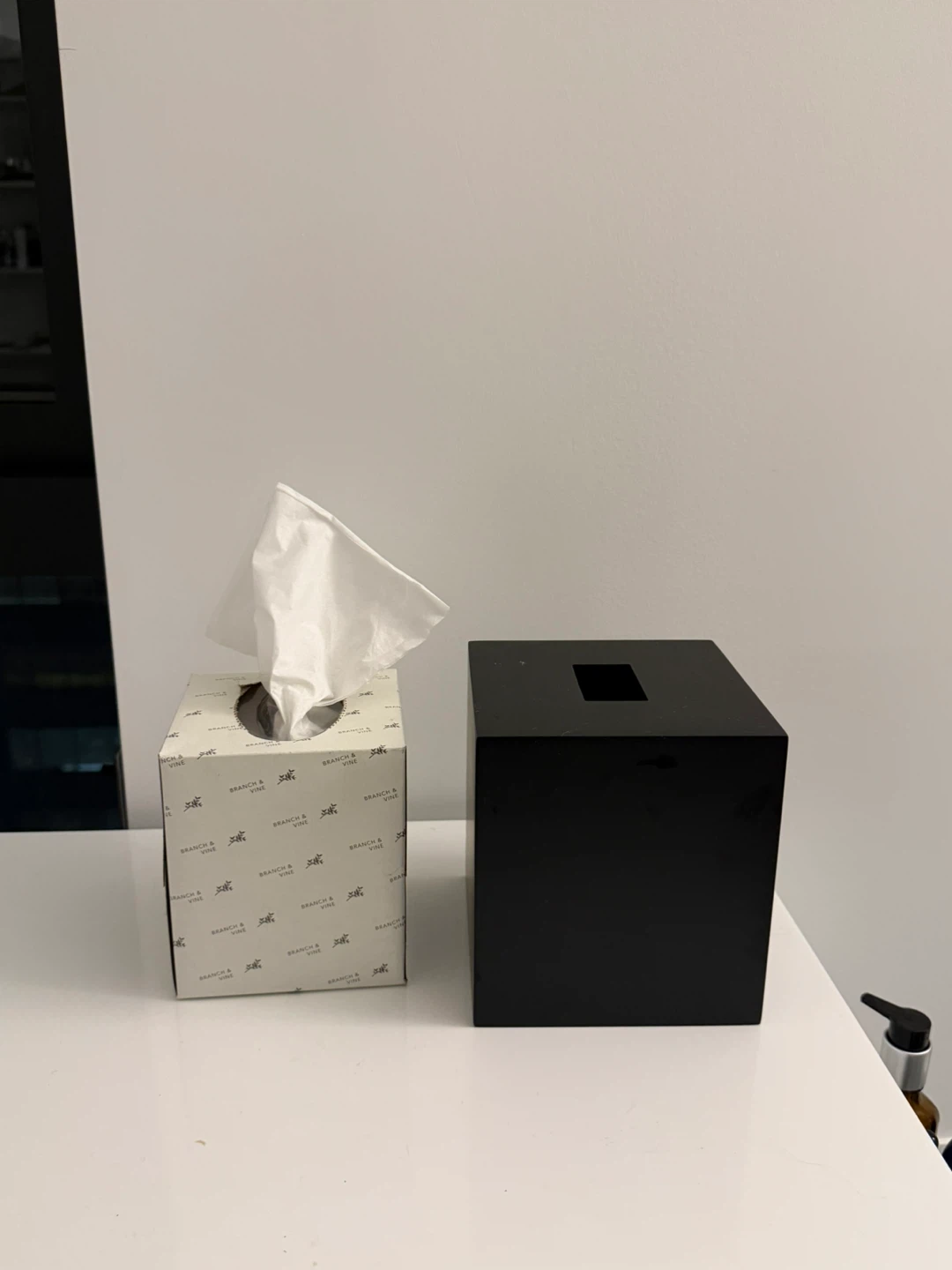 Modern Black Acrylic Tissue Box Cover