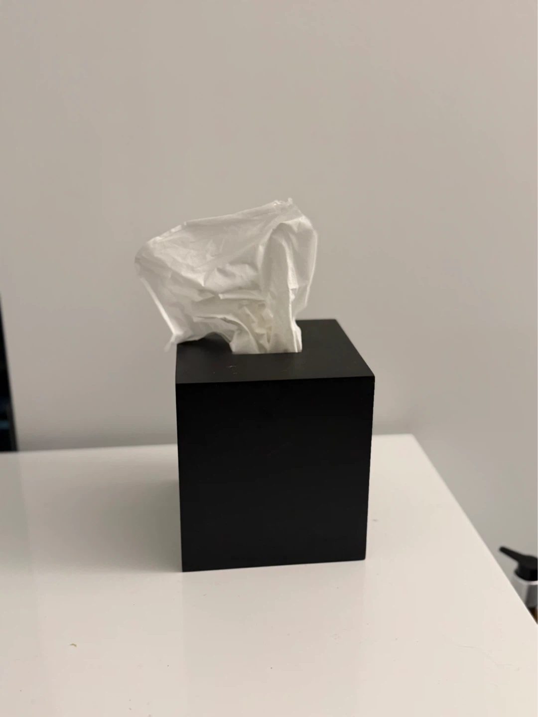 Modern Black Acrylic Tissue Box Cover - photo 3