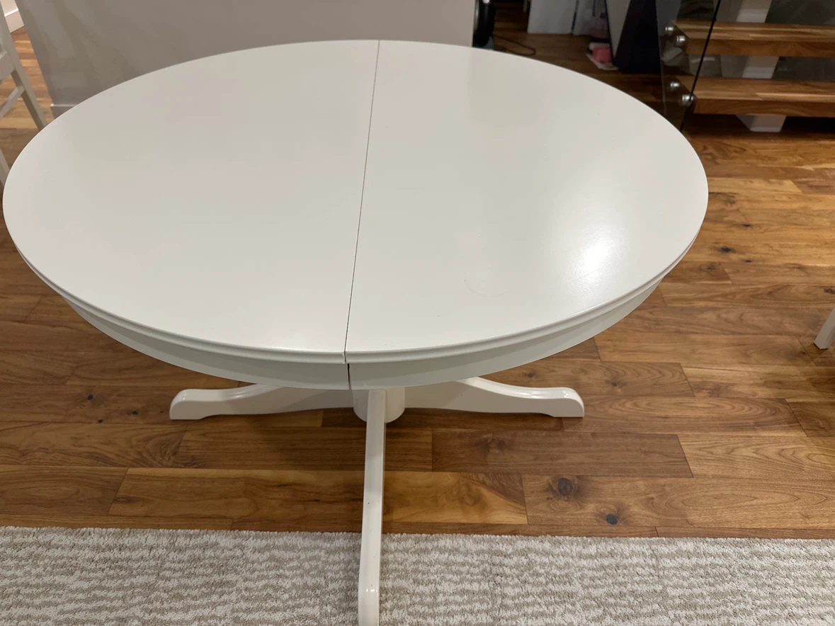 White retractable IKEA oval/round Dining Table Extendable - photo 4