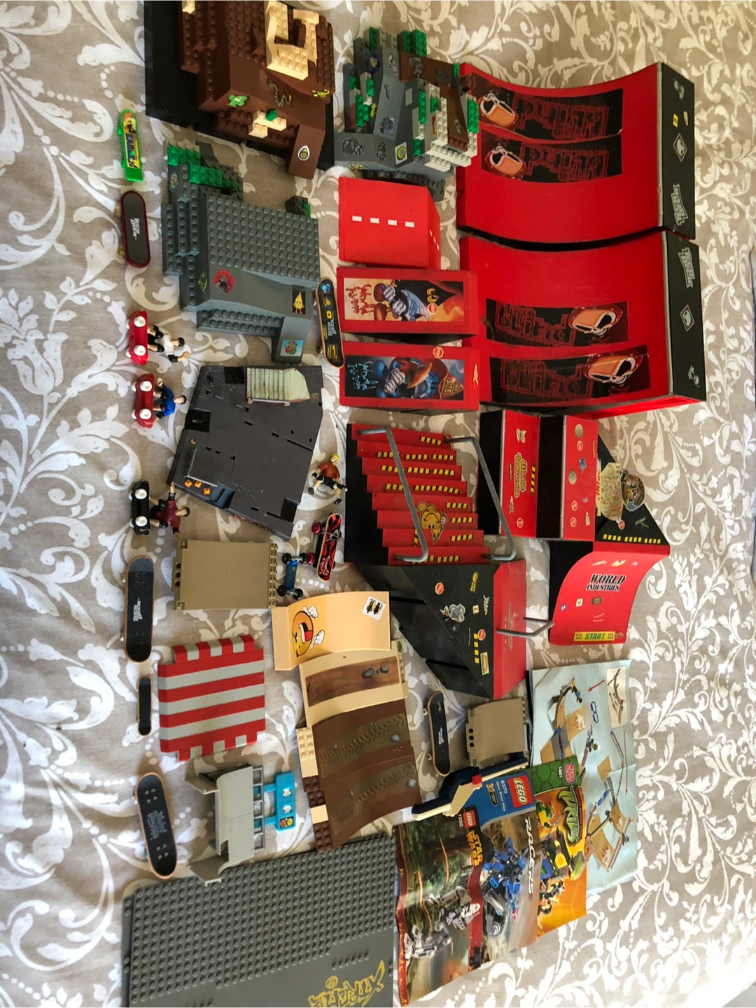 Lego / Mega Blocks Bin