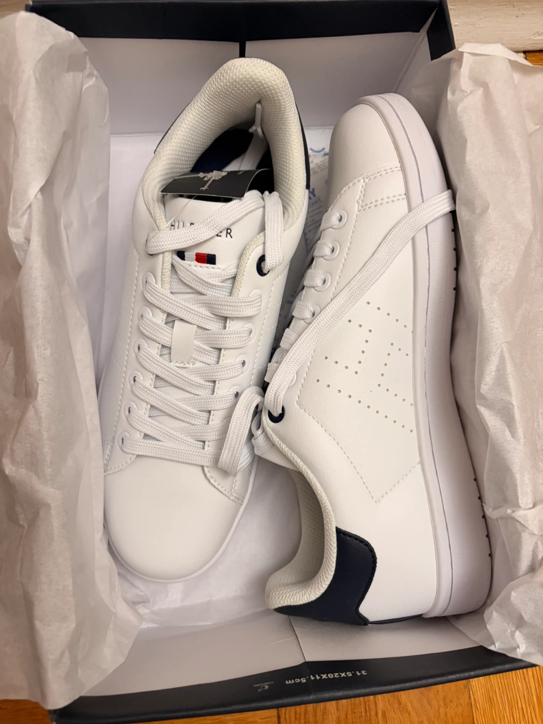 Brand new Tommy sneakers US 8