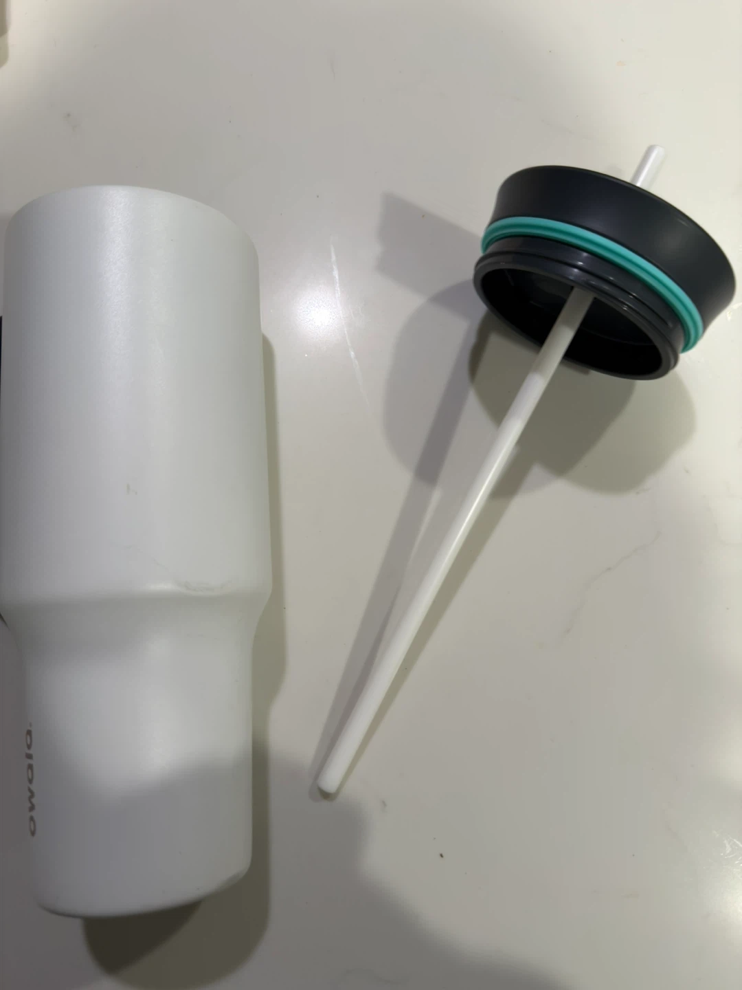 Owala White & black Tumbler 40oz - photo 5