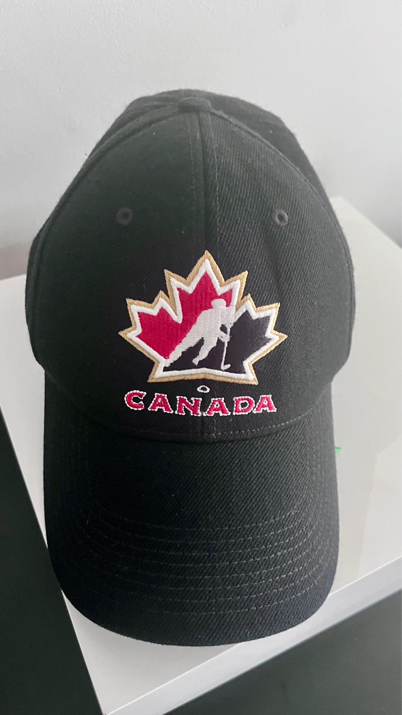 YOUTH Nike Team Canada Hockey Embroidered Baseball Cap