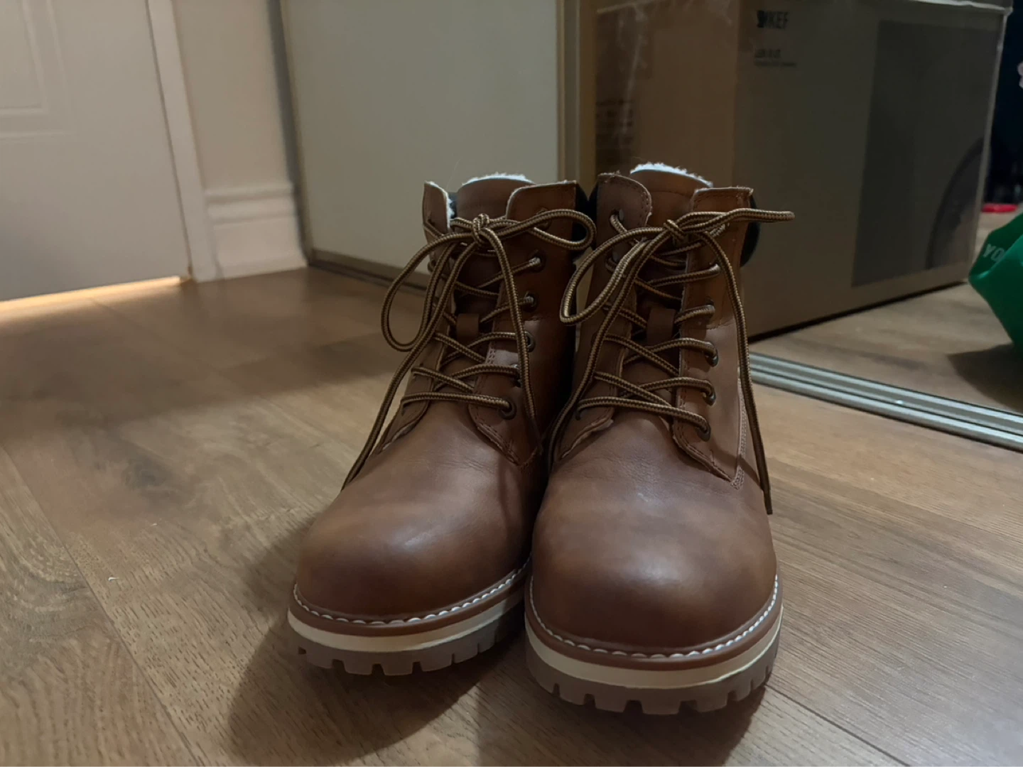 Men’s Brown Lace-Up Winter Boots - Size 9