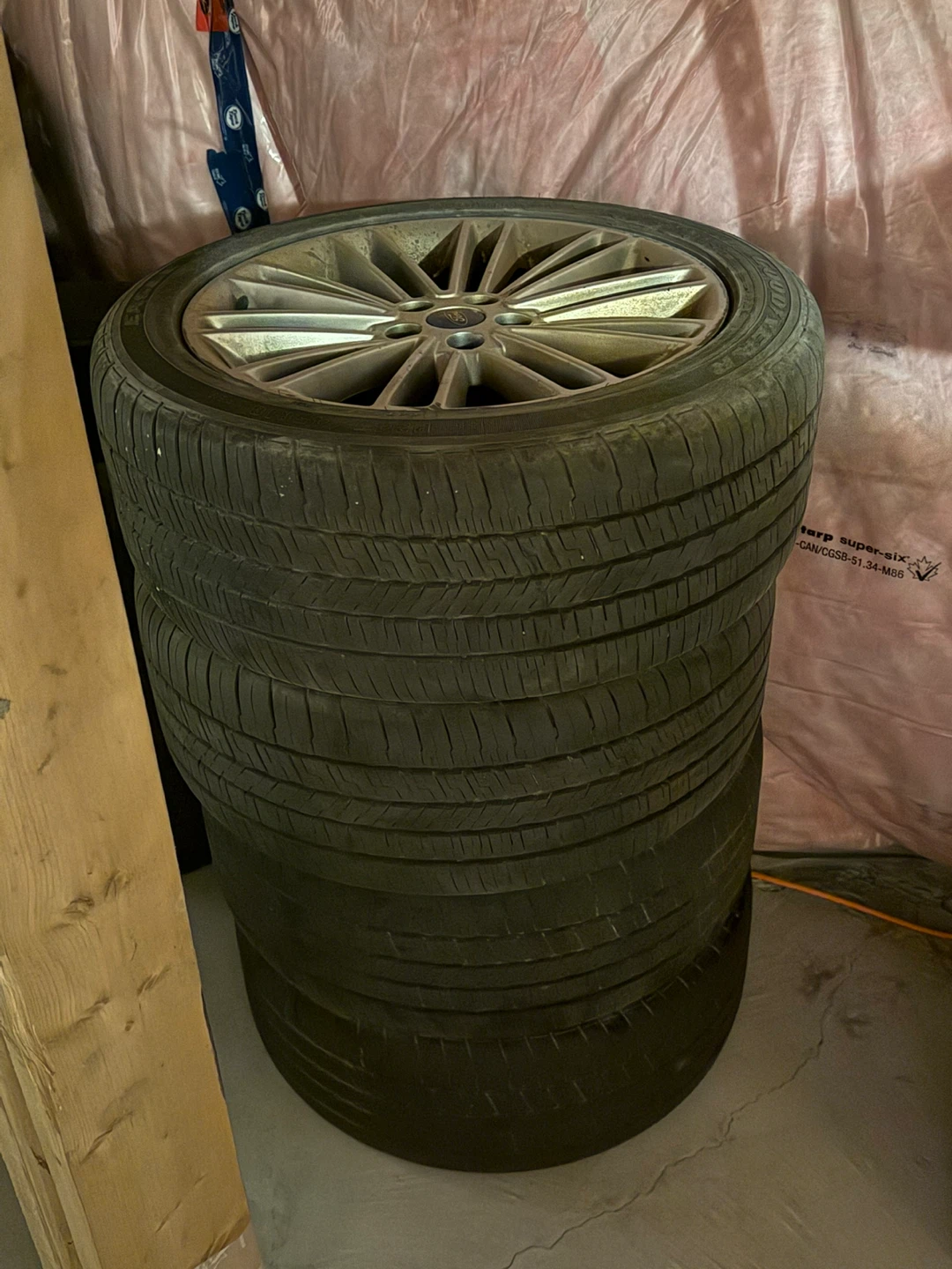 P245/45R18 All Season Tires with rims