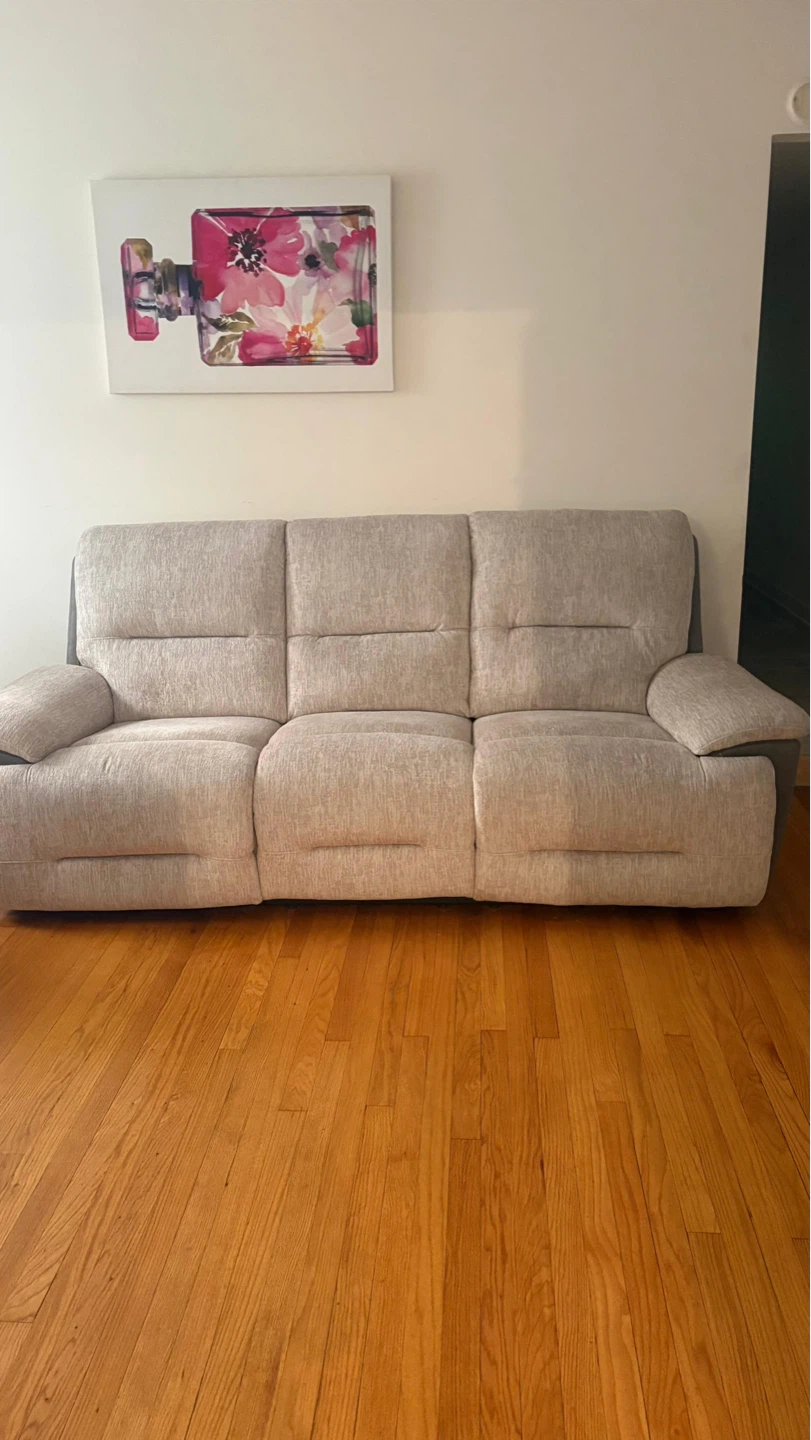Sofa moderno reclinable y electrico