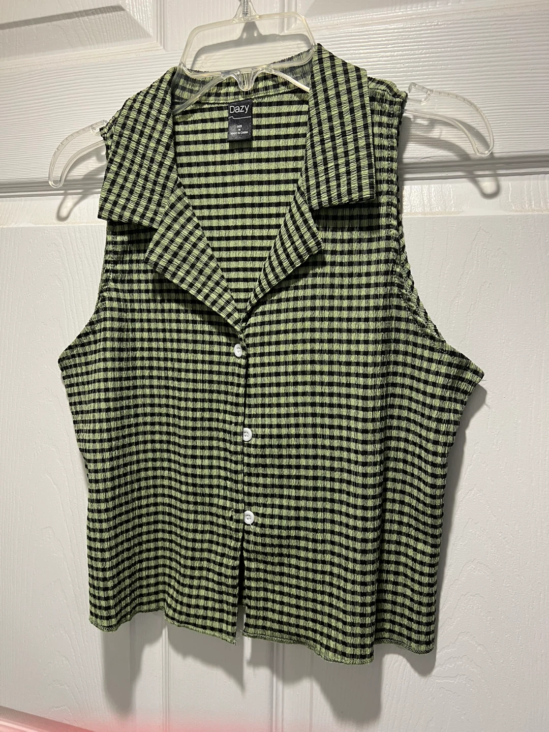 Women’s shirt
