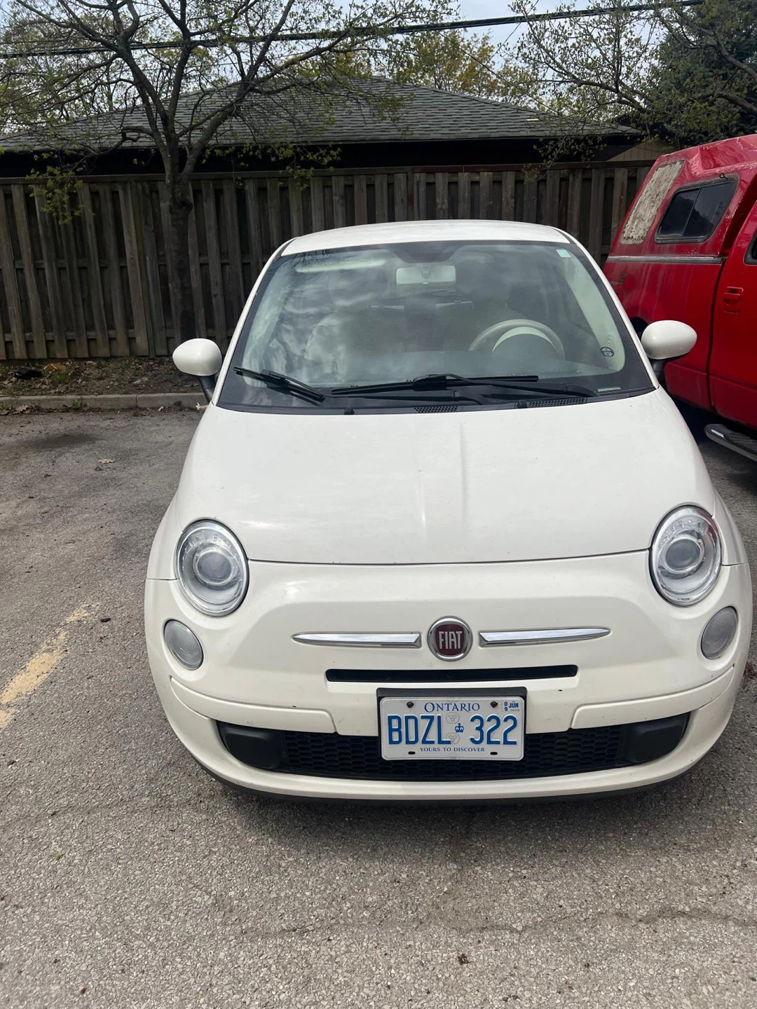 White Fiat 500 - photo 3