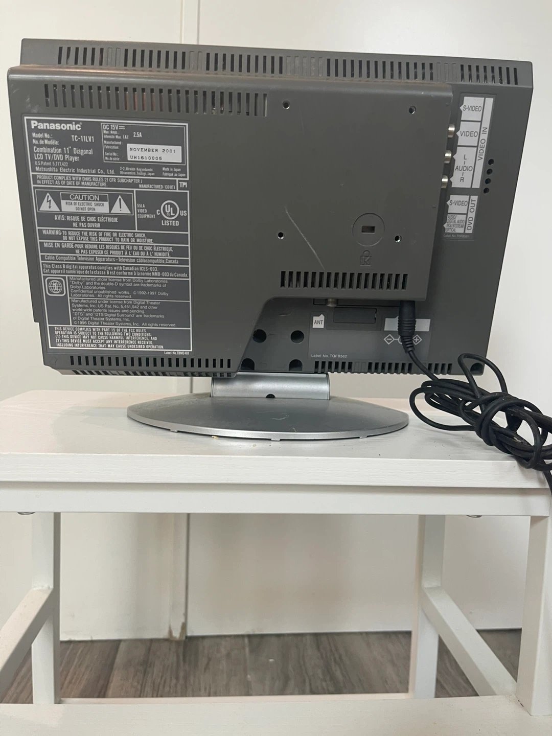 Panasonic TC-11LV1 LCD TV/DVD Player - photo 3