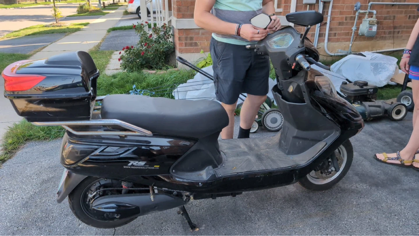 RS 80V Electric Scooter - photo 4