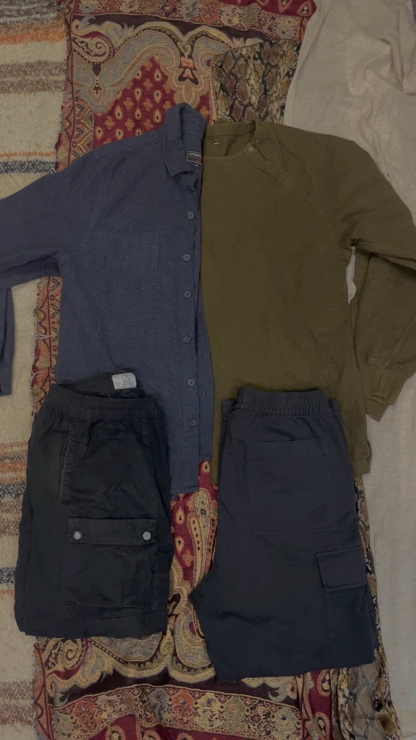 Assorted Men's Clothing Bundle - photo 4