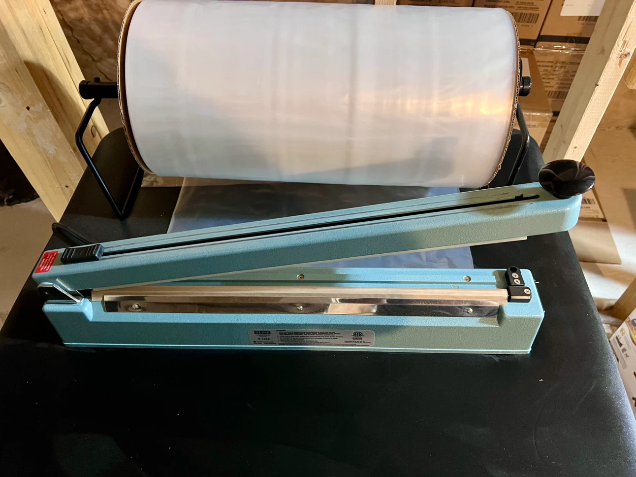 Uline 20” Tabletop Impulse Sealer with Cutter