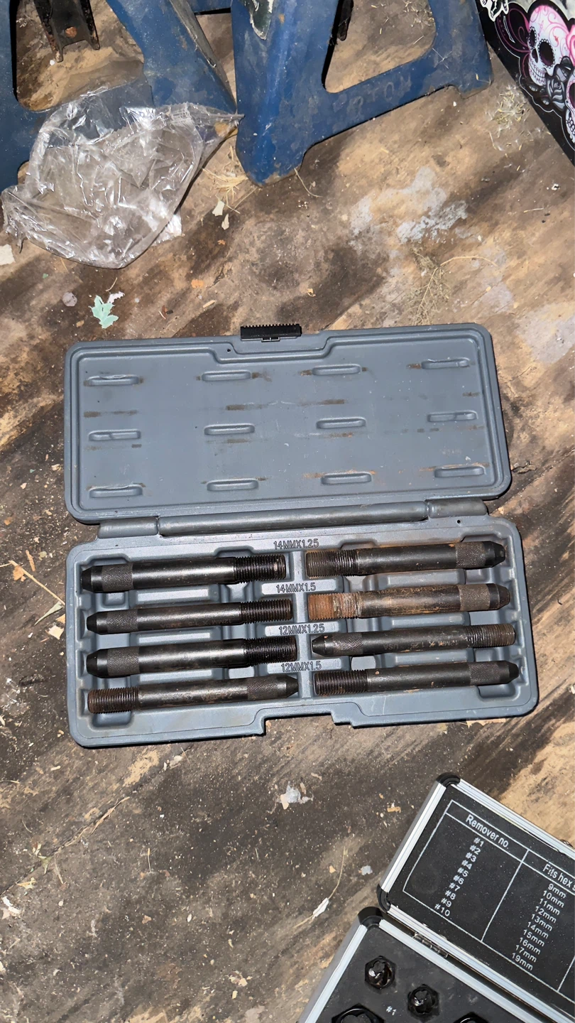 Assorted tools - photo 5