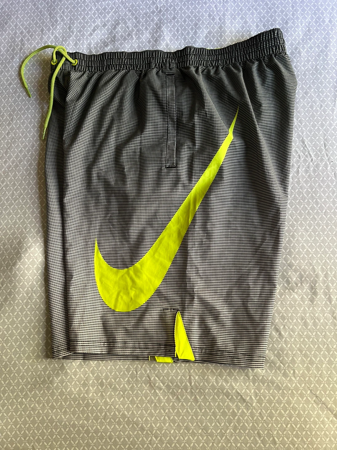 Nike Men's Swimming Shorts Sz L - photo 2
