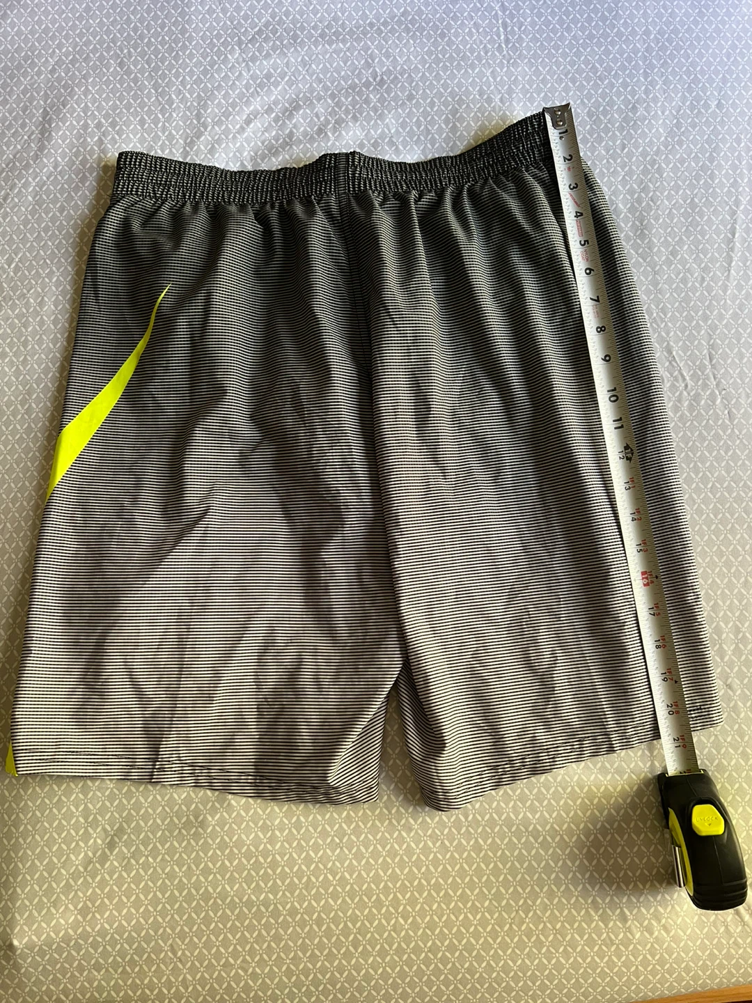 Nike Men's Swimming Shorts Sz L - photo 3