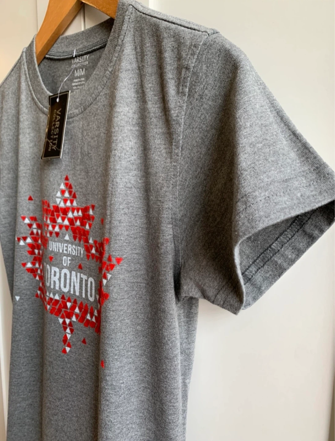 🆕 Women's Canada 🇨🇦 T-shirt + FREE earrings - photo 2