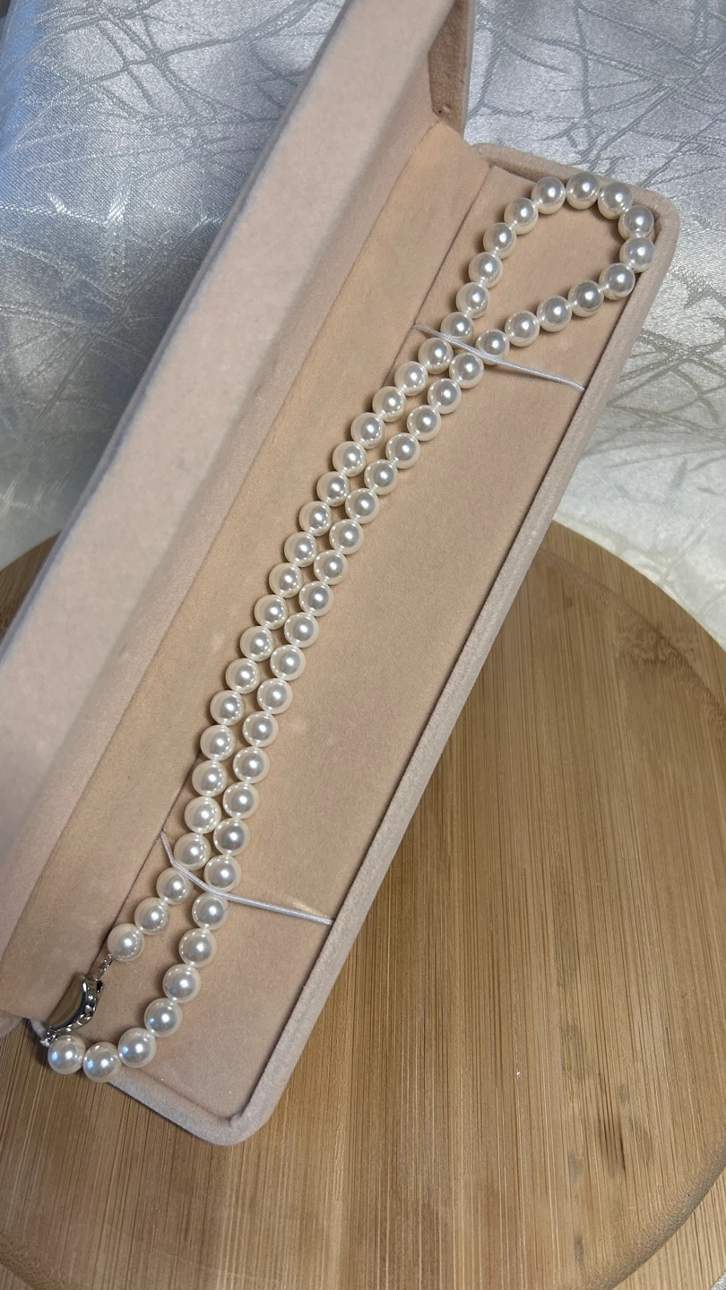 Elegant Shell Pearl Necklace