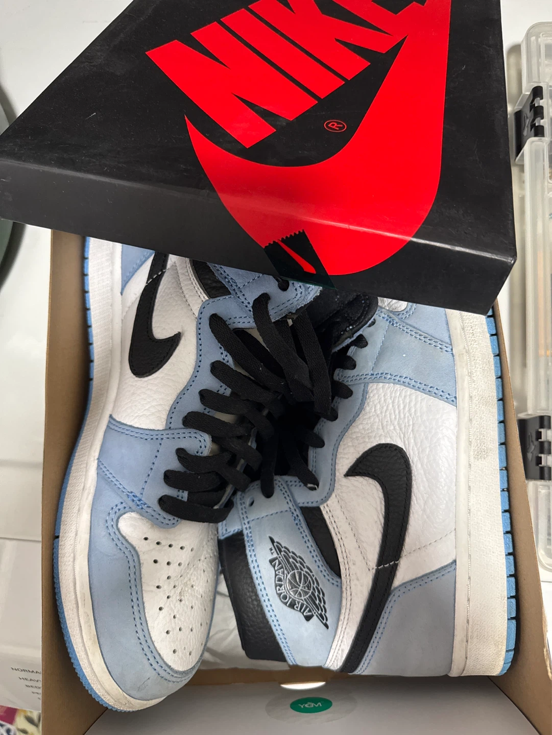 Air Jordan 1 Mid Light Smoke Grey - photo 4