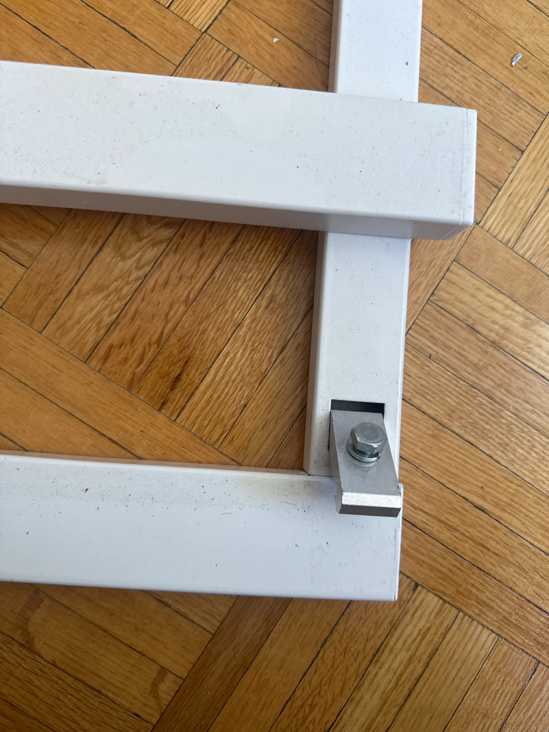 White square table - photo 2