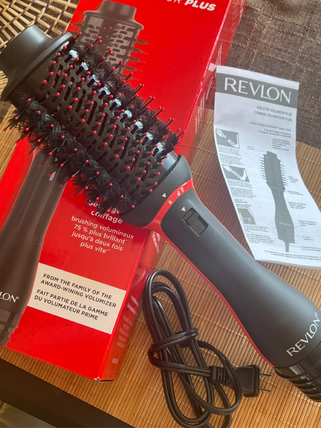 Revlon One-Step Volumizer Plus Hair Dryer Brush - photo 2