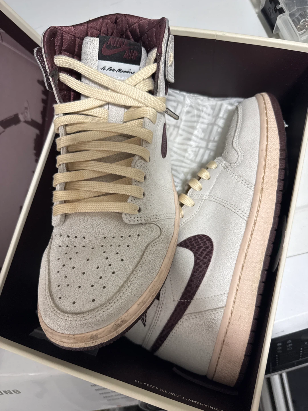 Air Jordan 1 High OG "A Ma Maniére" Sneakers - photo 2